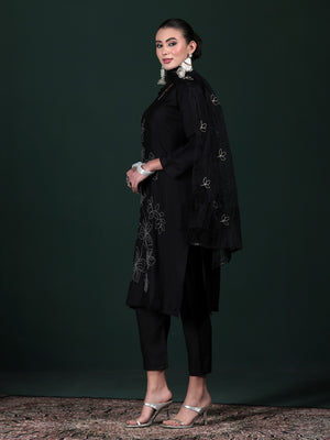 Color_Black