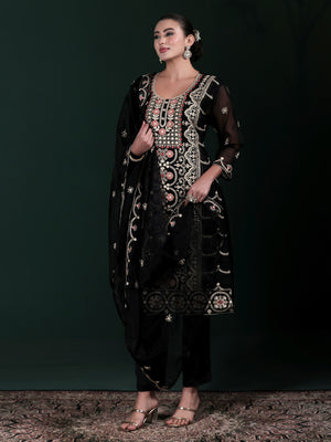 Color_Black