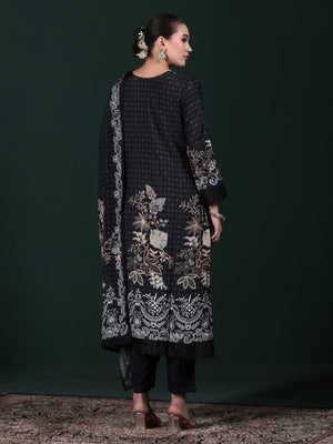 Color_Black