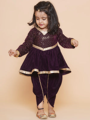 Color_Maroon