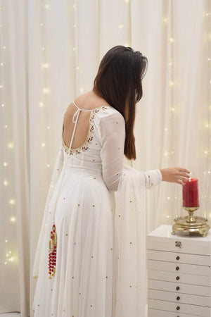 Color_White
