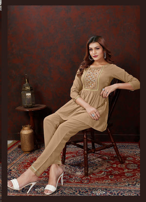 Color_Brown