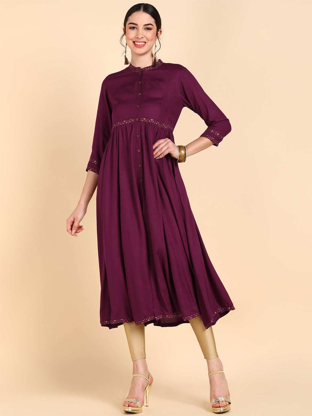 Women's Viscose Rayon Solid Kurta