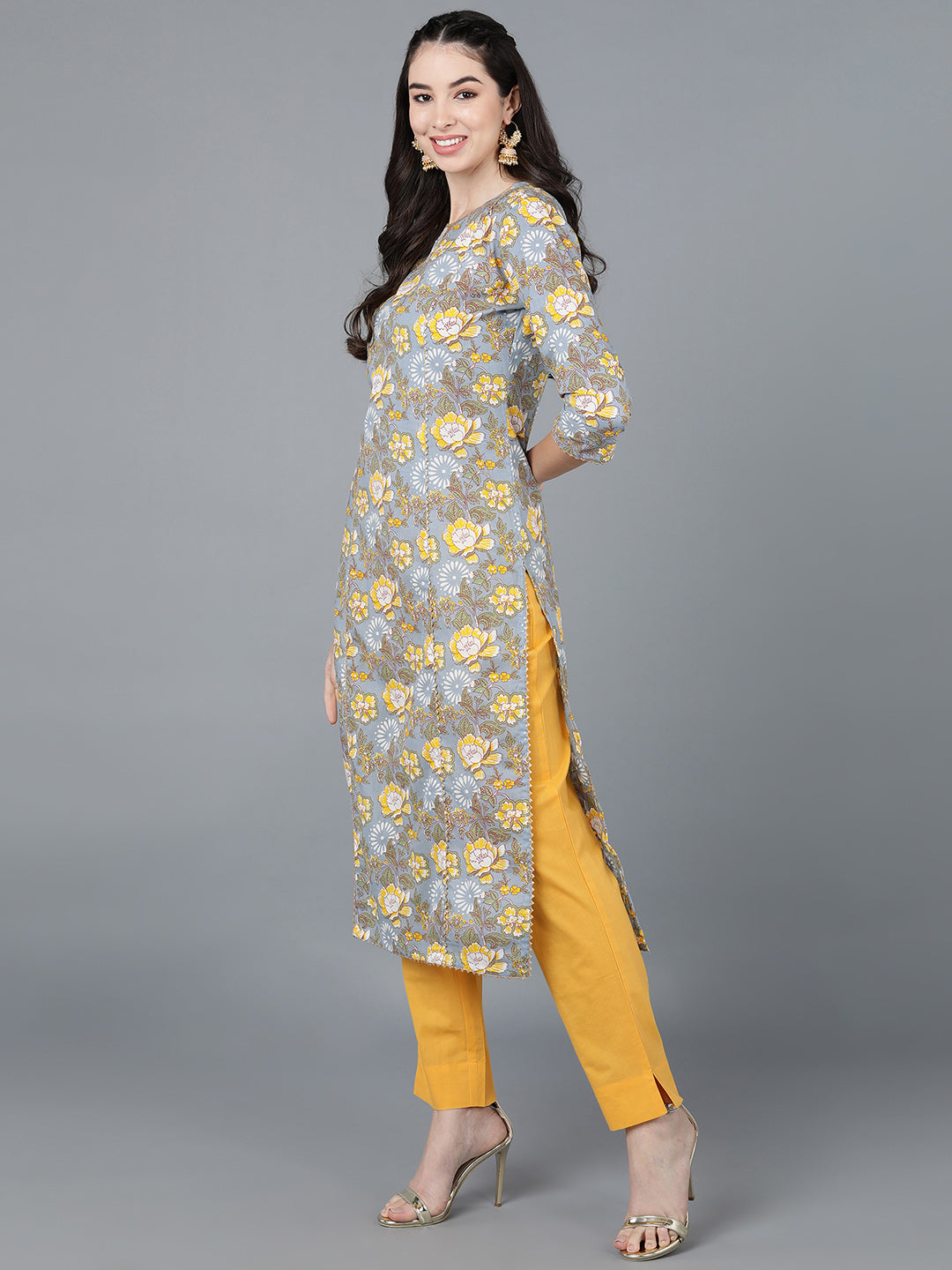 Women's Cotton Blend Floral Printed Kurta