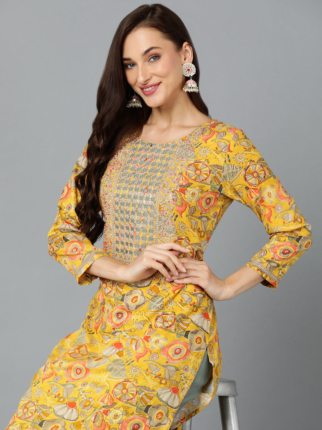 Women's Viscose Rayon Chrome Yellow Printed Regular Fit Kurta