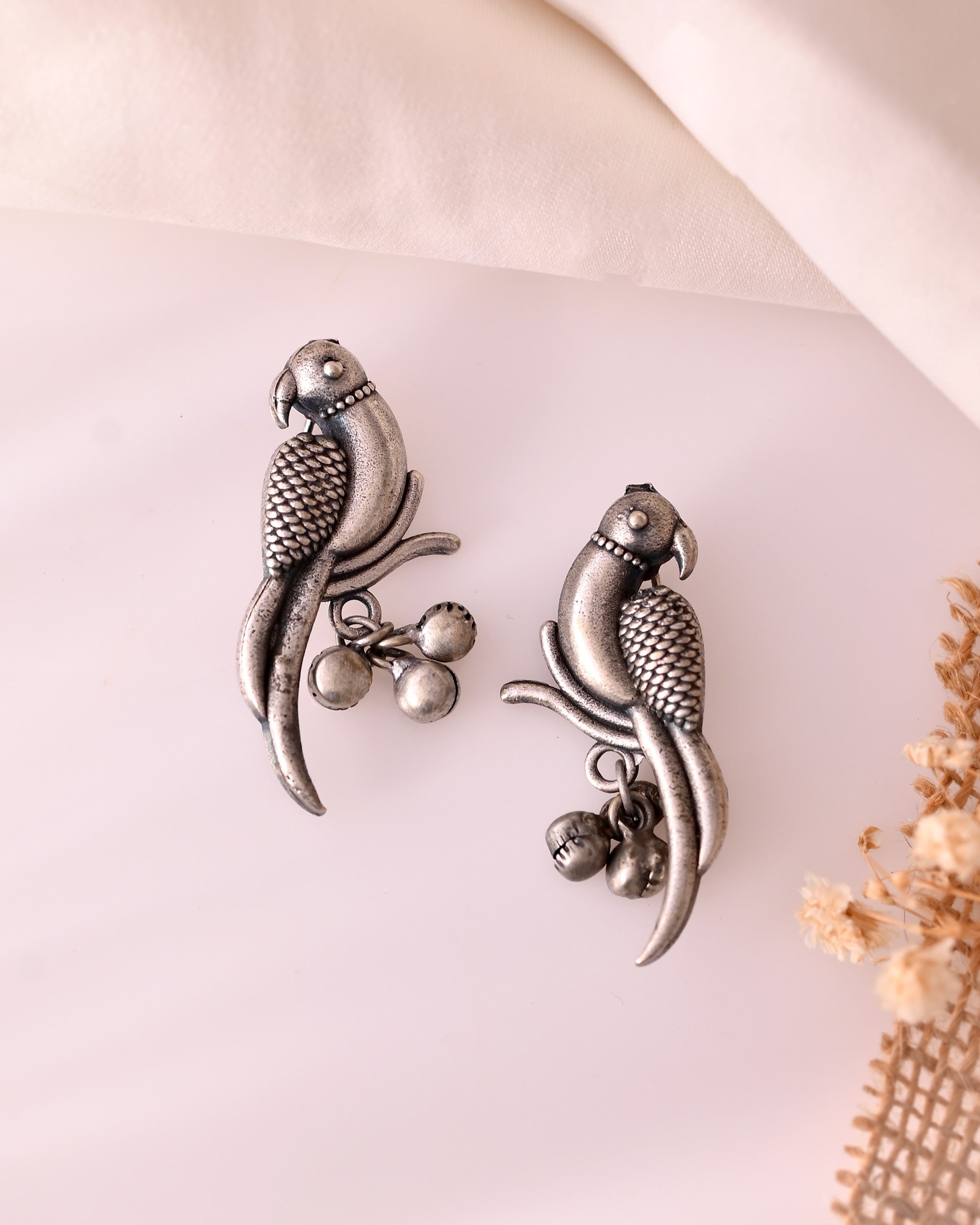 Color_Silver