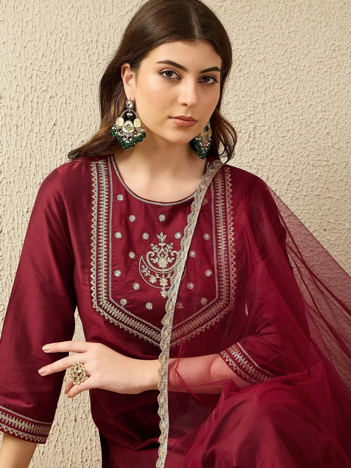 Color_Maroon