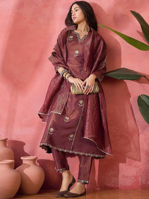 Color_Maroon