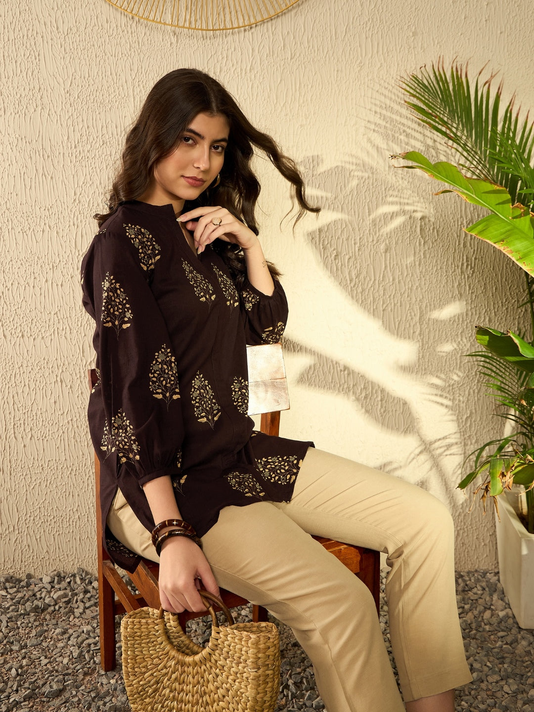 Color_Brown