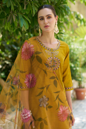 Color_Mustard