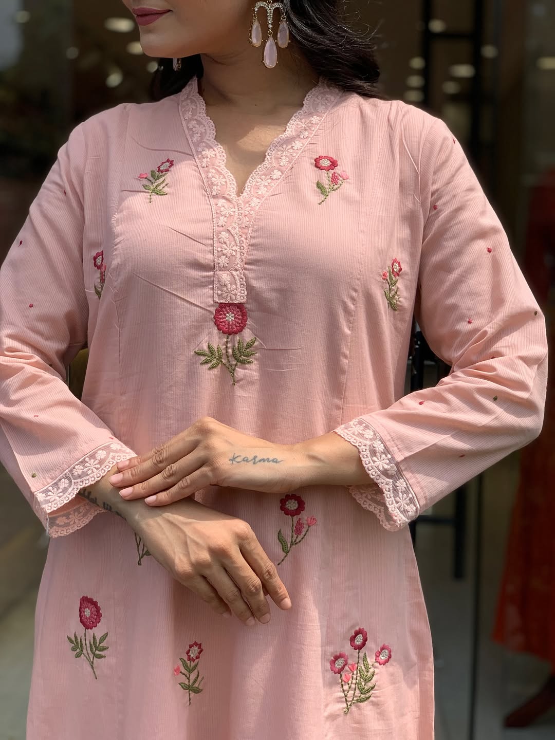 Color_Pink