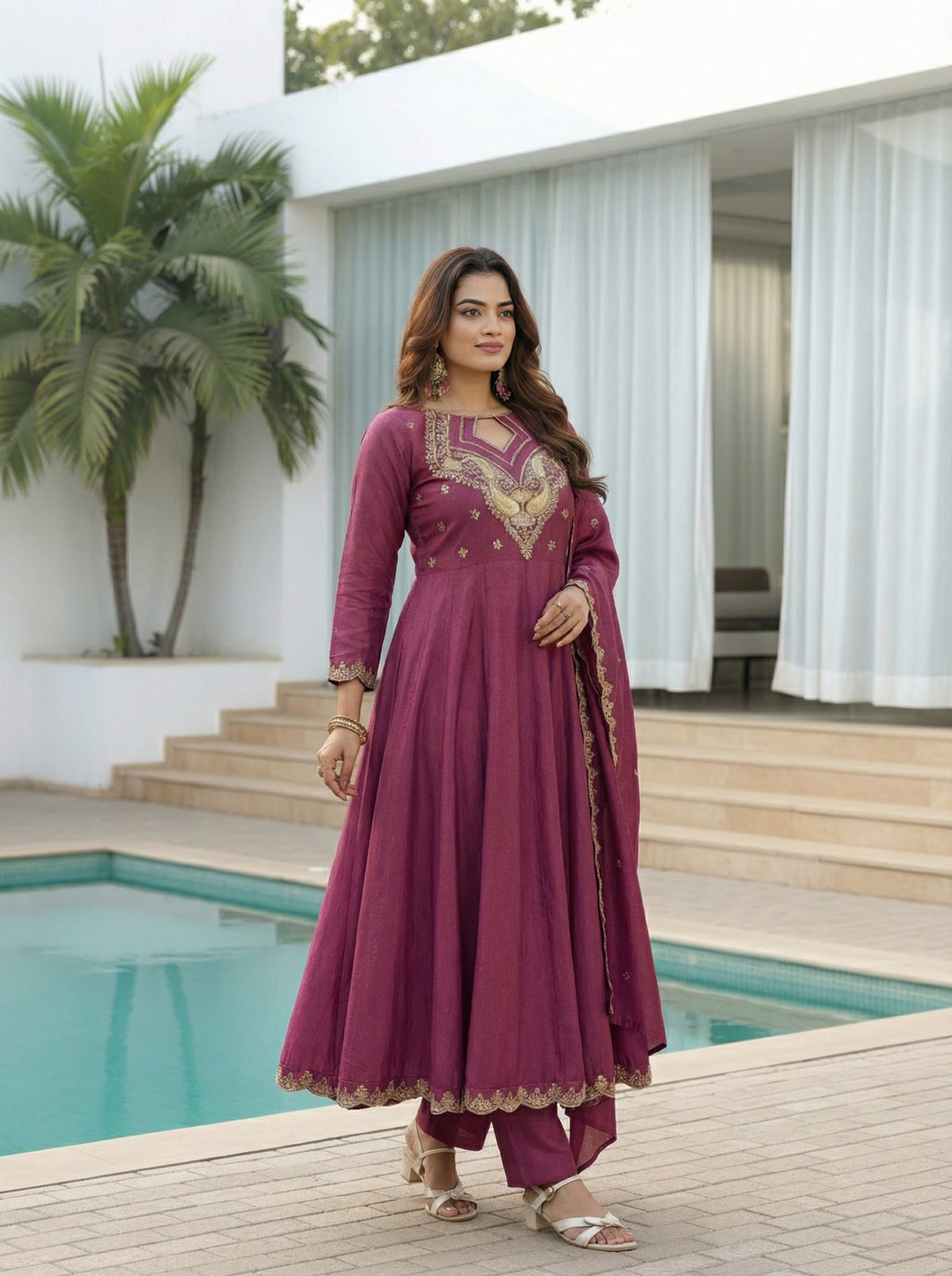 Color_Maroon