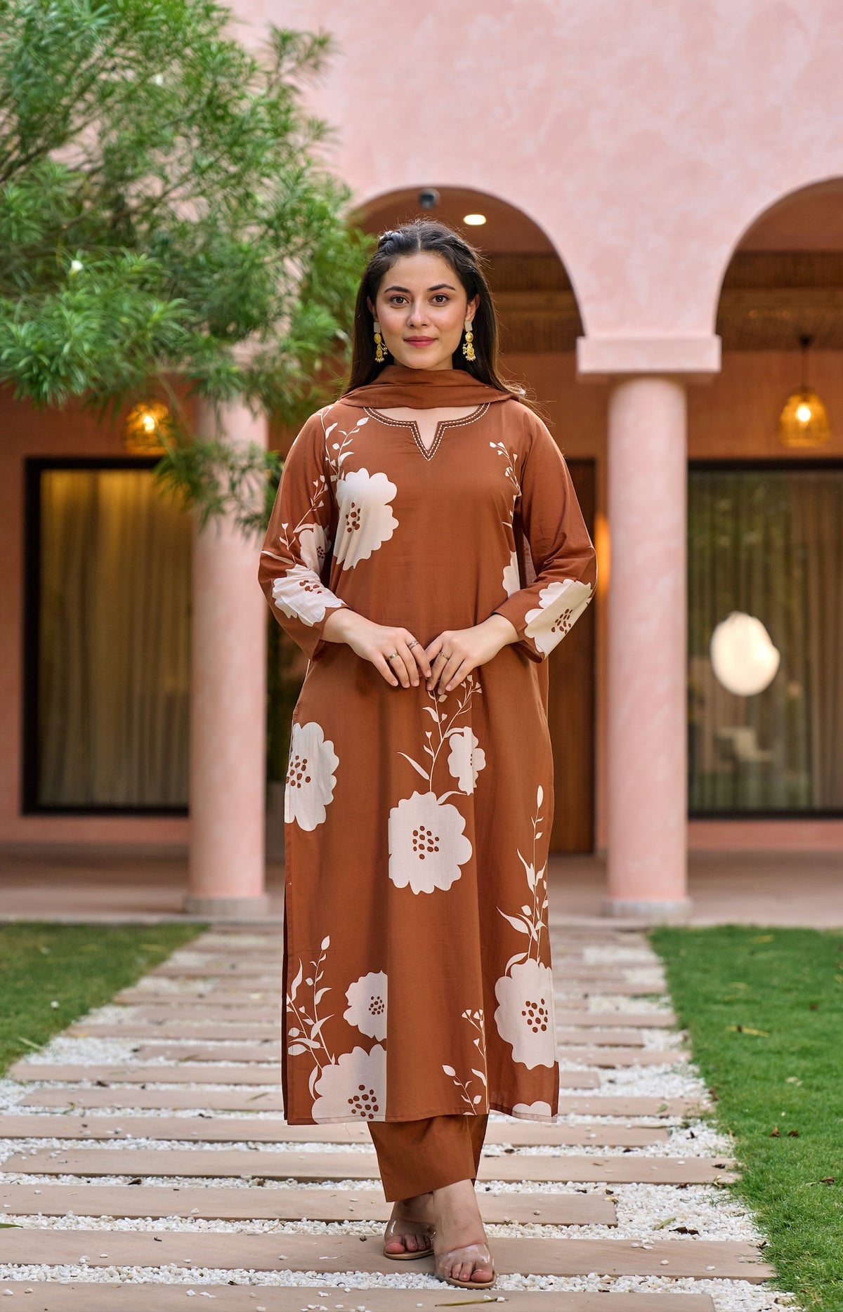 Color_Brown
