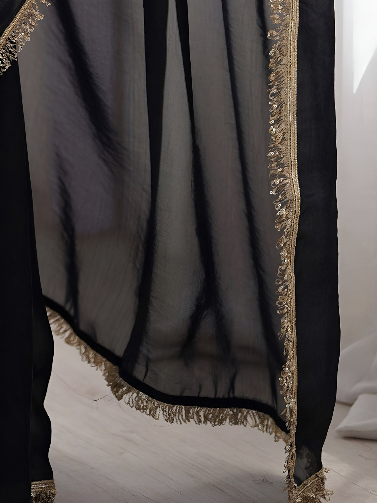 Color_Black