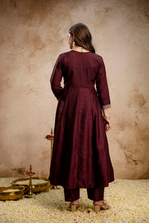 Color_Maroon