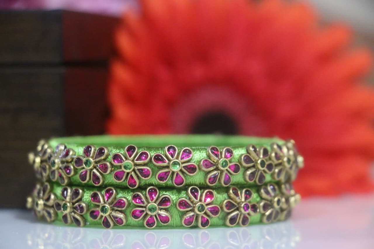 Women's Green Silk Thread Handmade Stone Bangles