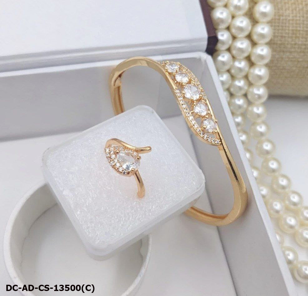 Color_Gold