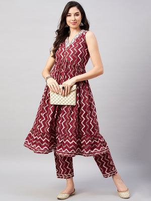 Color_Maroon