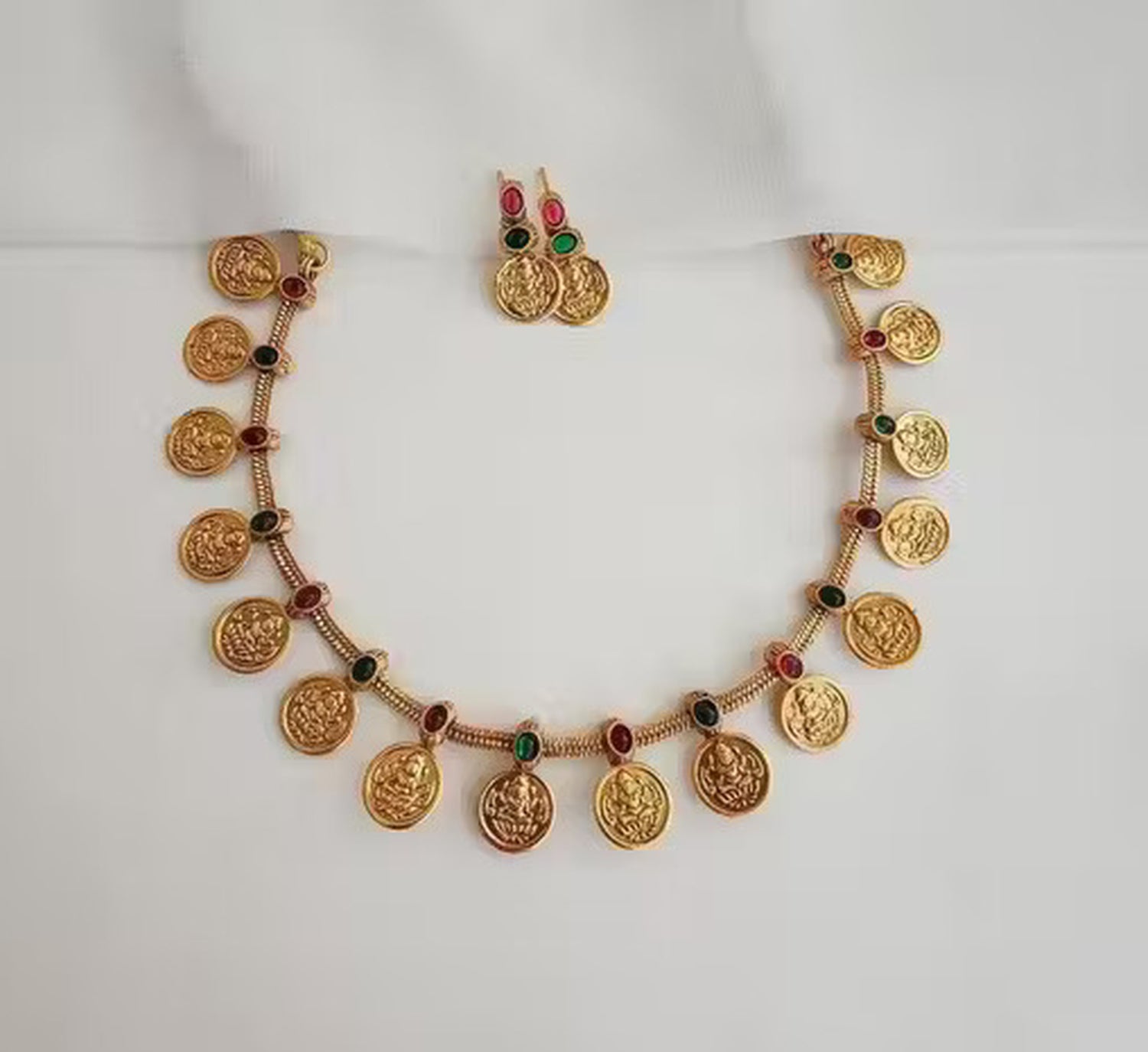 Color_Gold