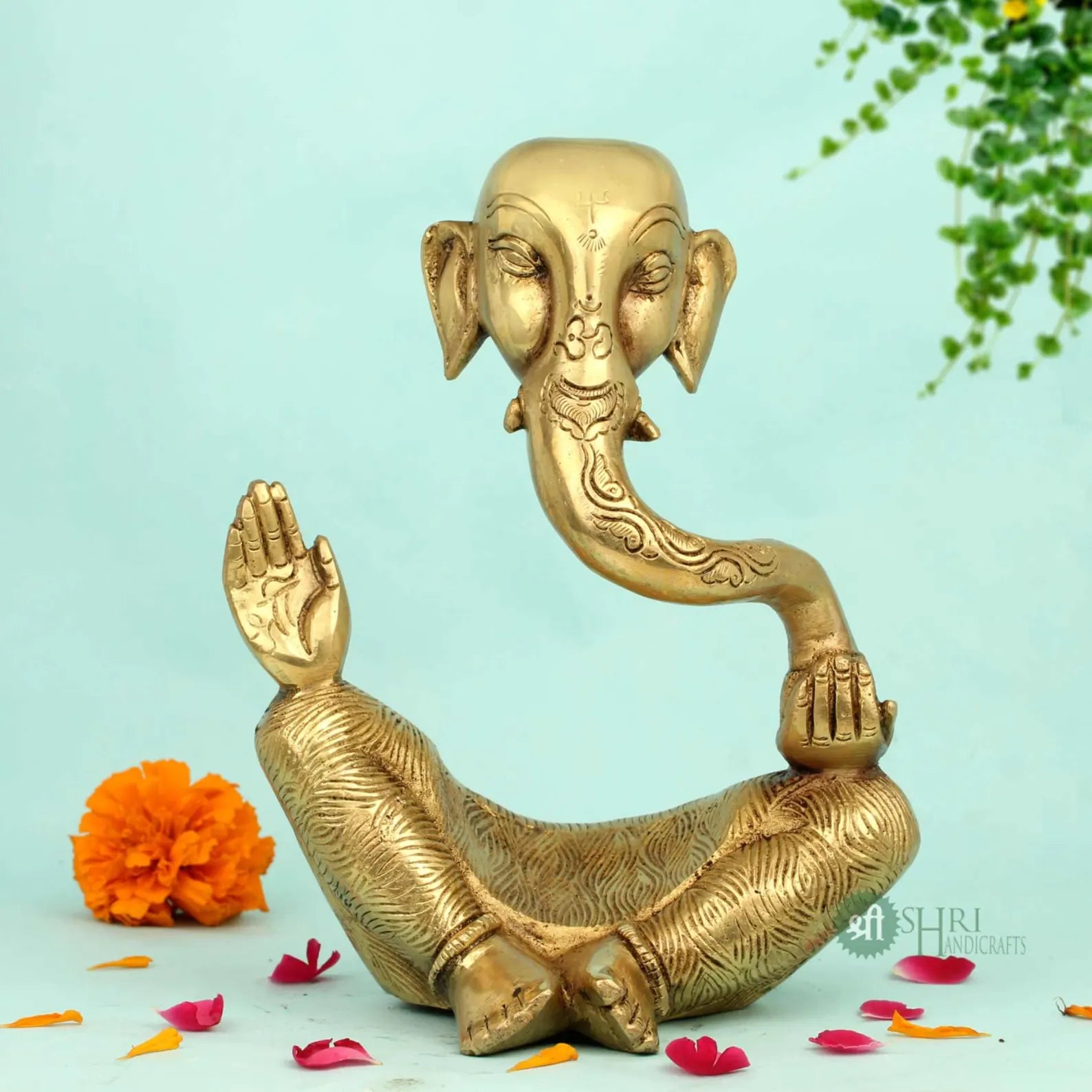 Handcrafted Brass Ganesha Idol | Modern Sculptural Décor