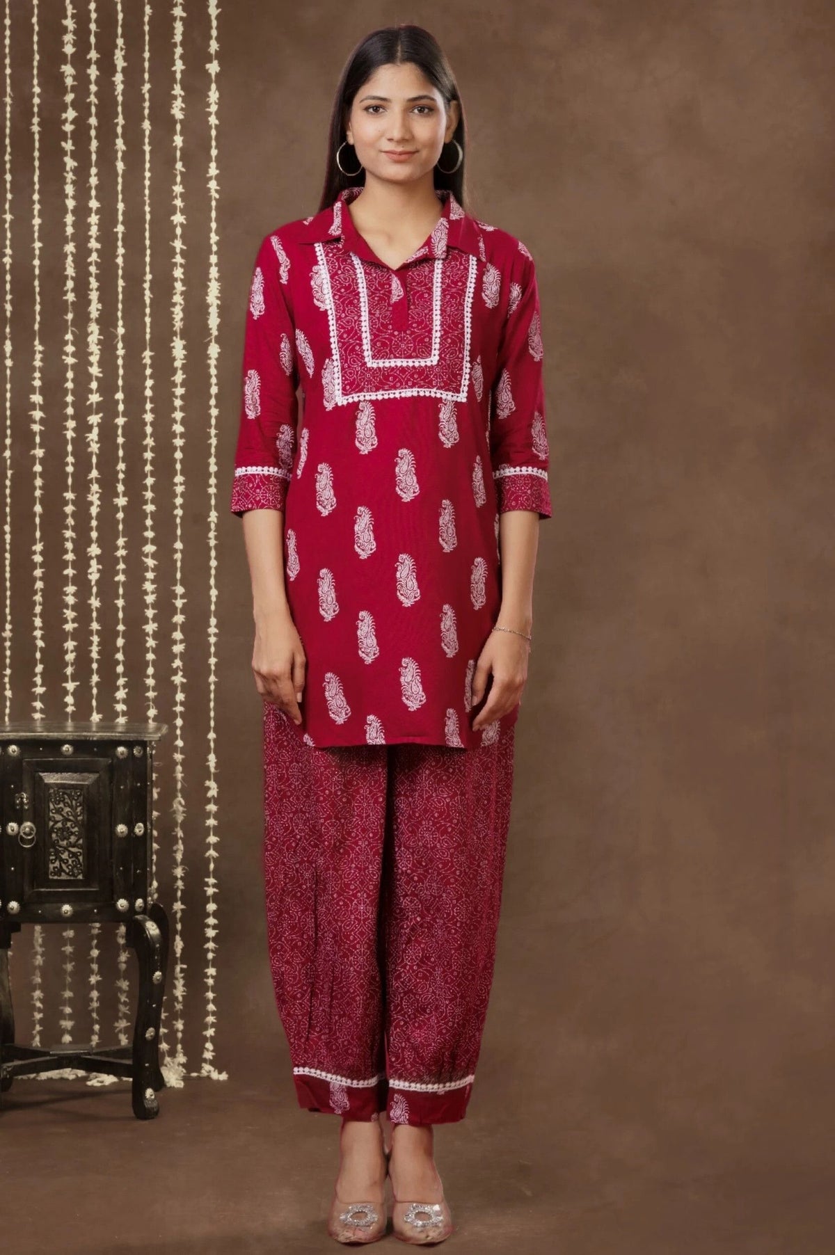 Color_Maroon