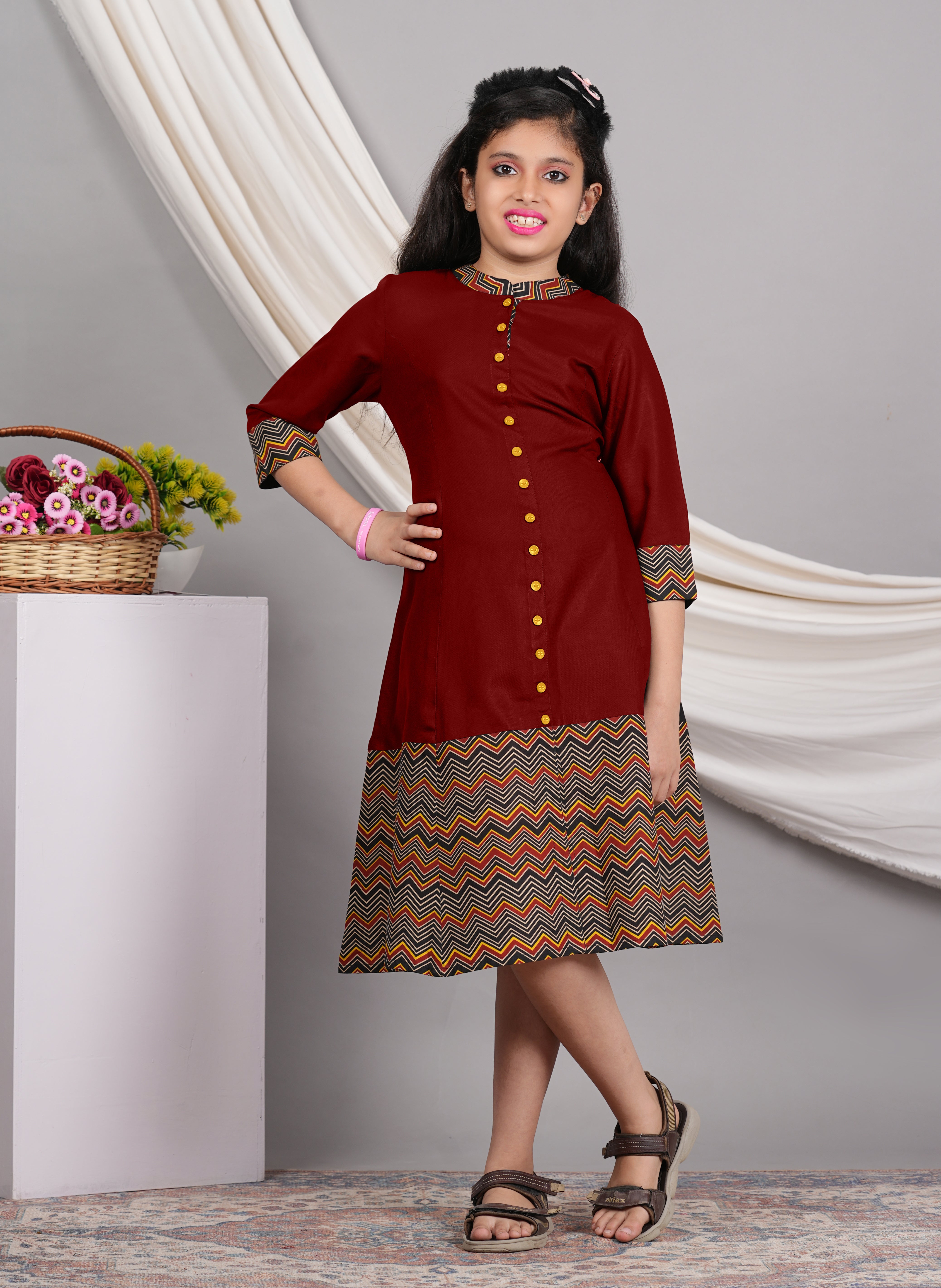 Color_Maroon