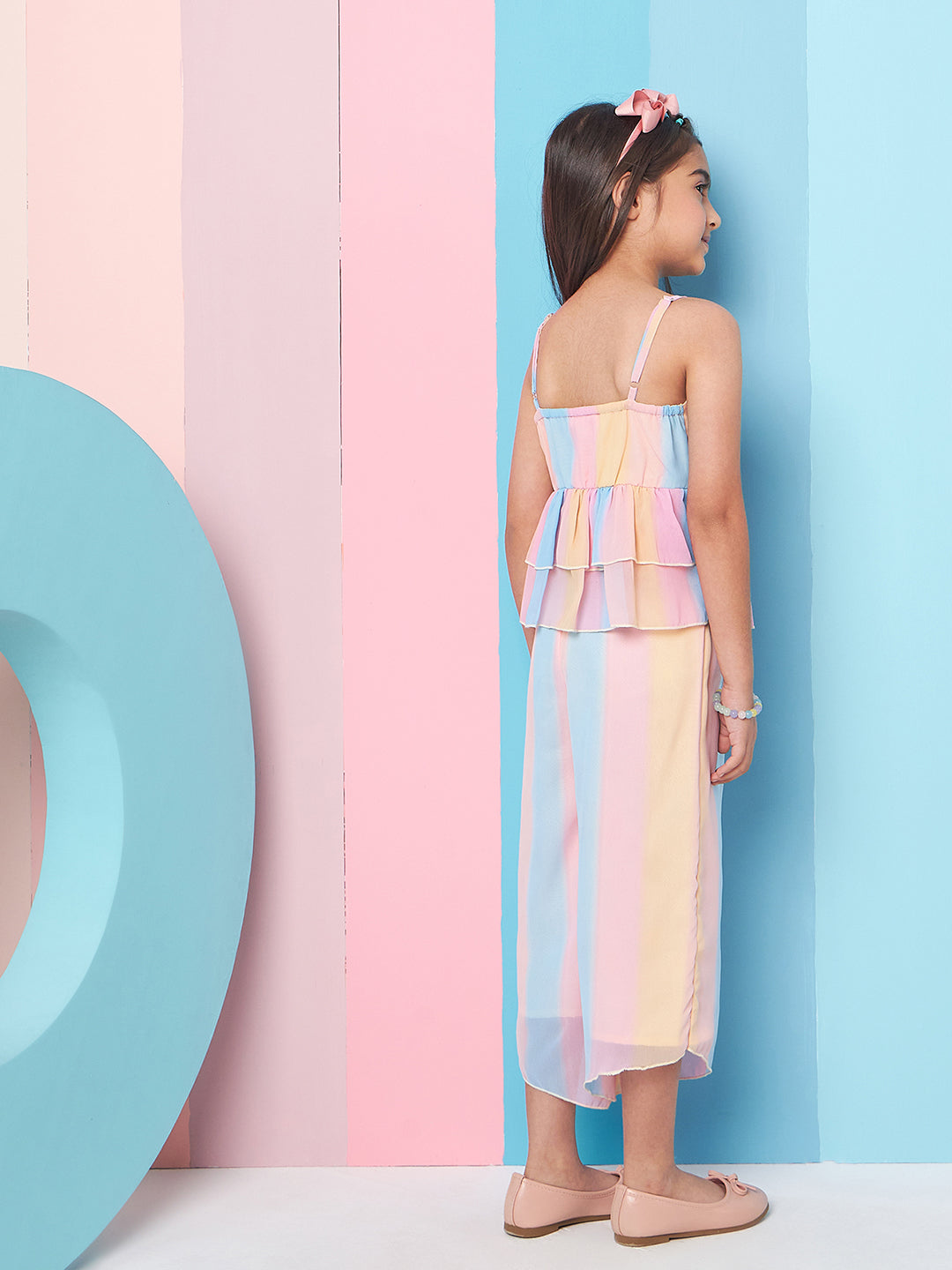 Girls Colourblocked Top With Trousers