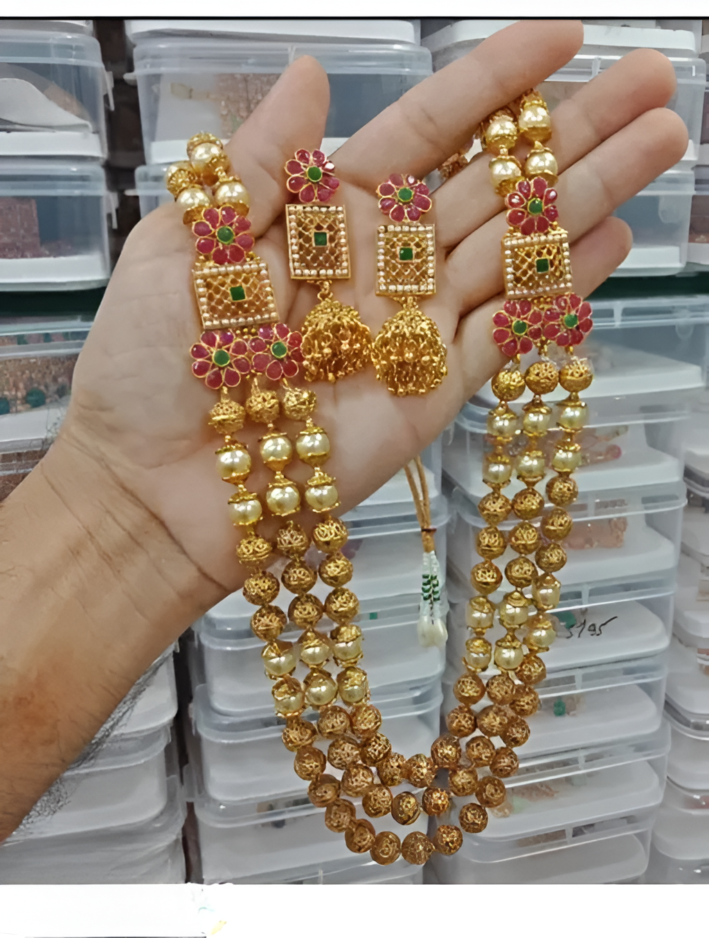 Color_Gold