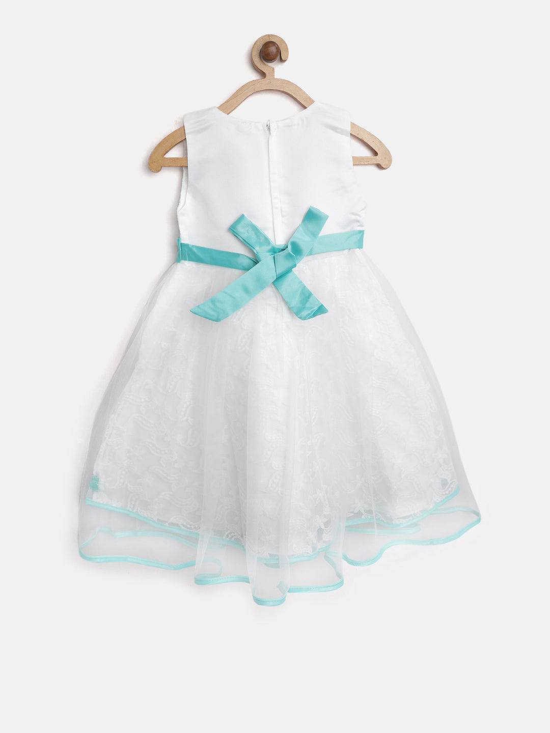 Color_White & Green