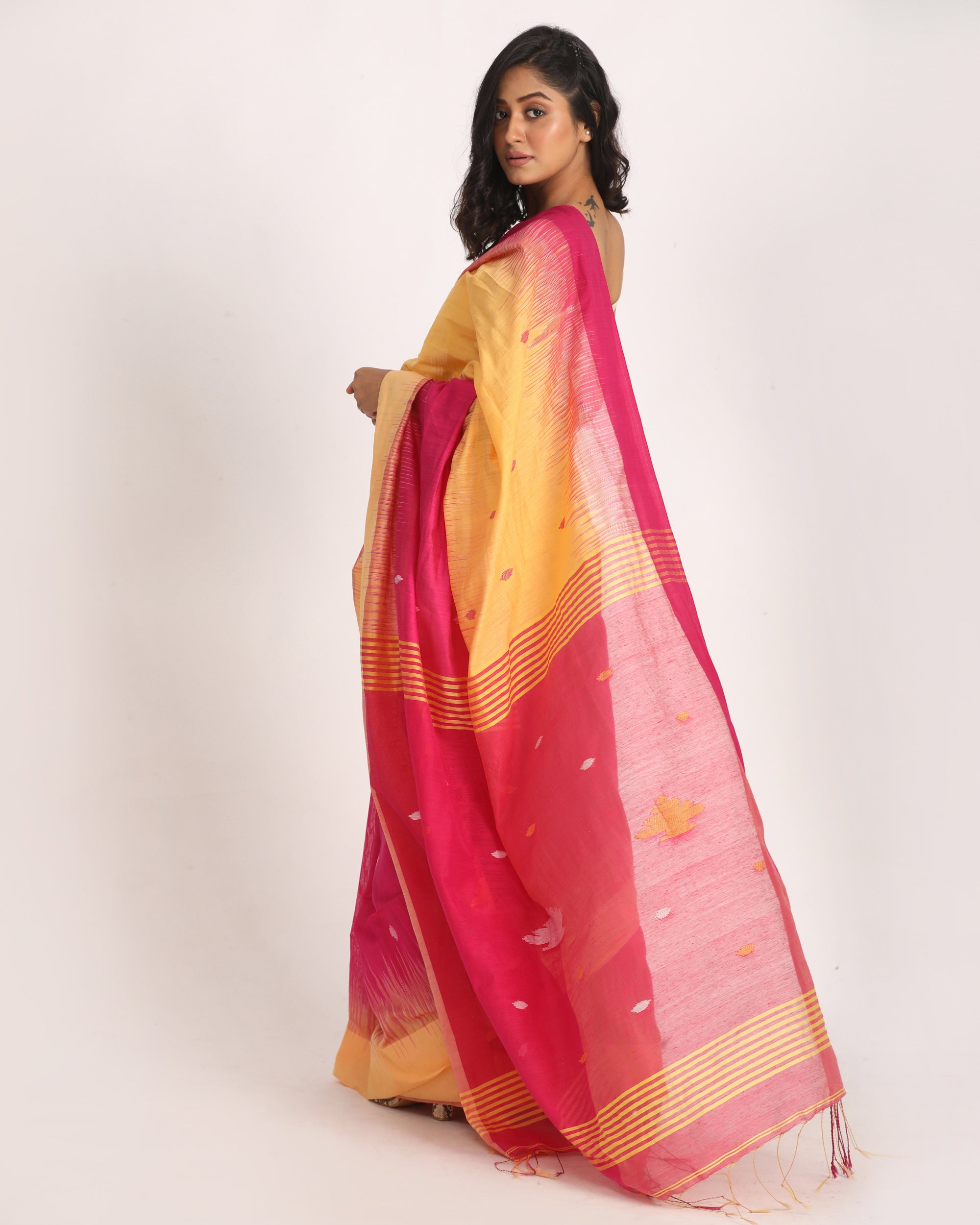 Women's Deep Pink Mellon Yellow Cotton Blend Handloom Tie Dye Jamdani Saree