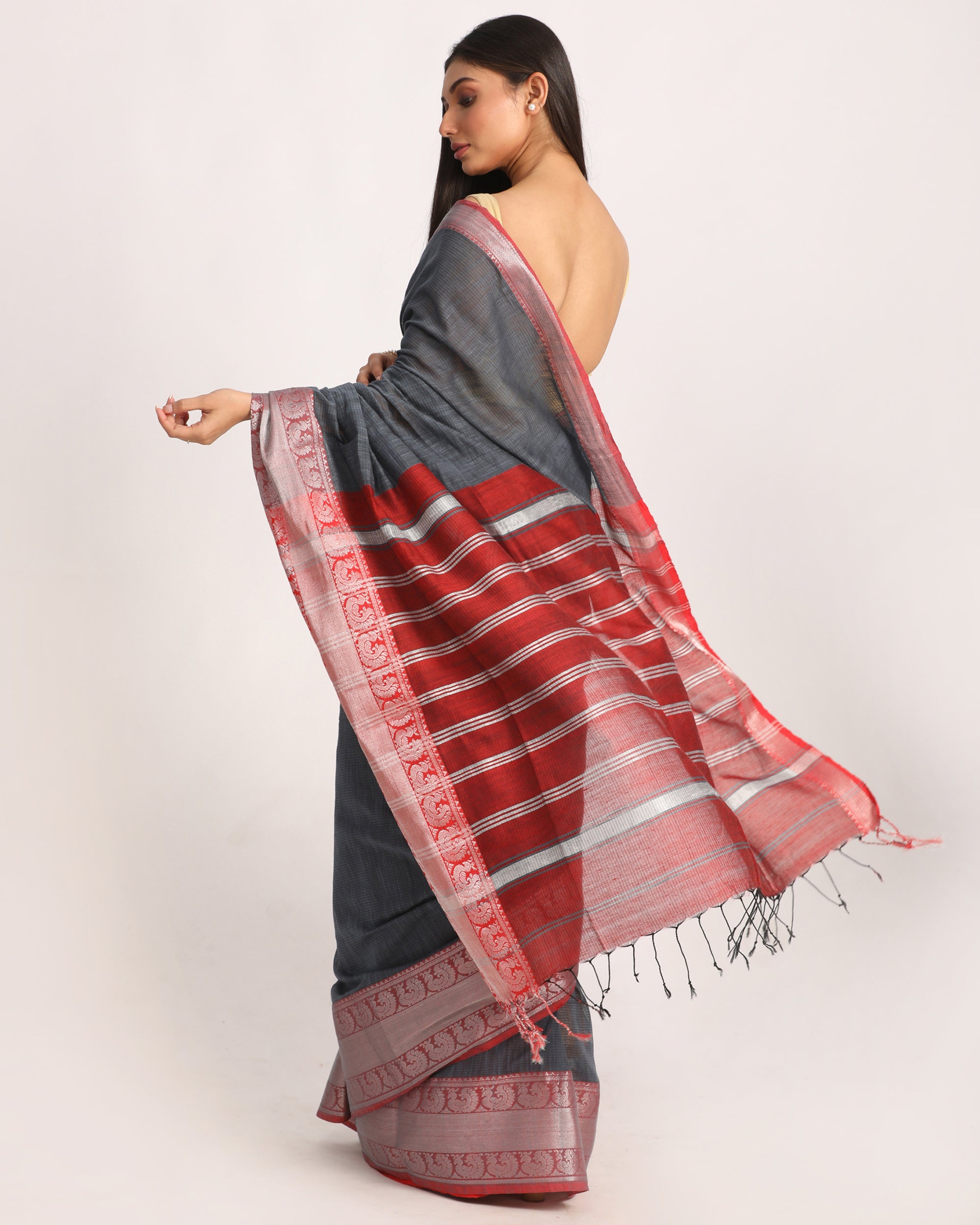 Women's Deep Grey Handloom Cotton Tangail Saree