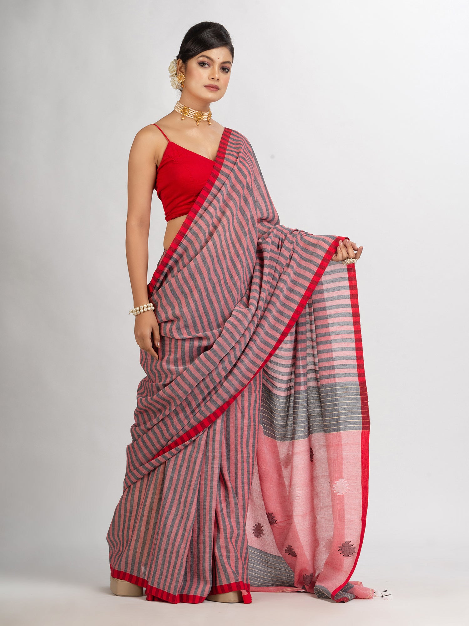 Women's Red And Black Stipe Handwoven Cotton Jamdani handloom Saree
