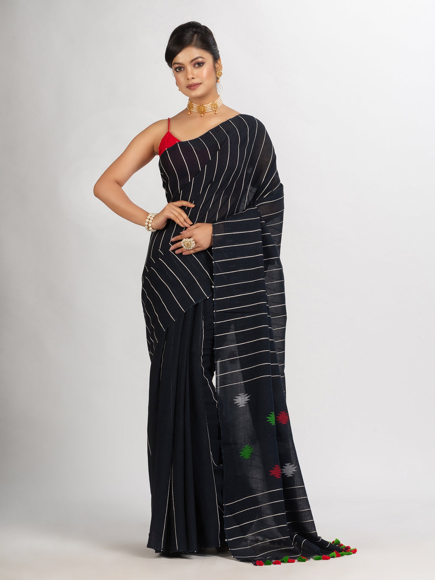 Women's Black Handwoven Cotton Jamdani handloom Saree