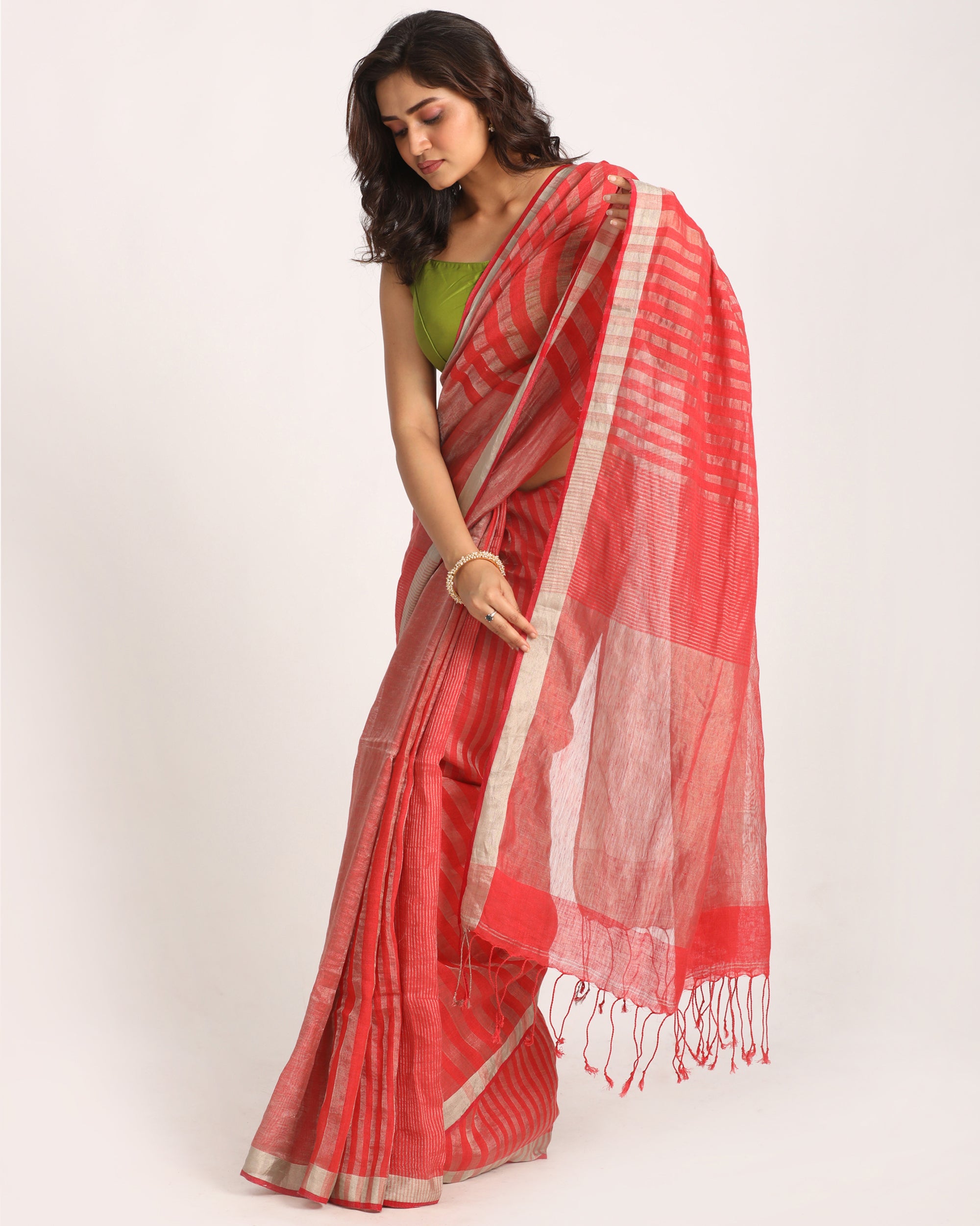 Women's Pastel Red Traditional Handloom Check Linen Saree