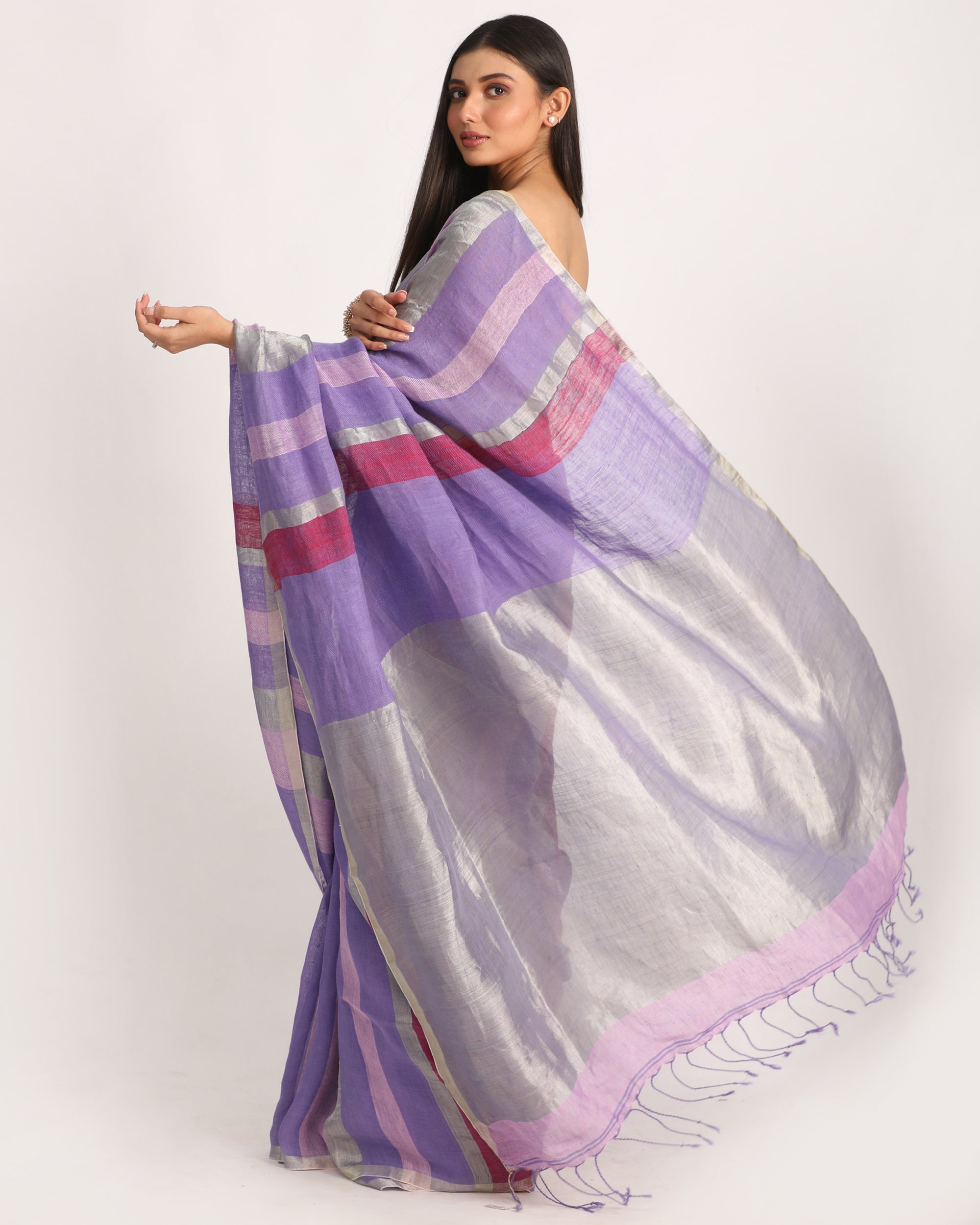 Women's Lavender Traditional Handloom Check Linen Saree