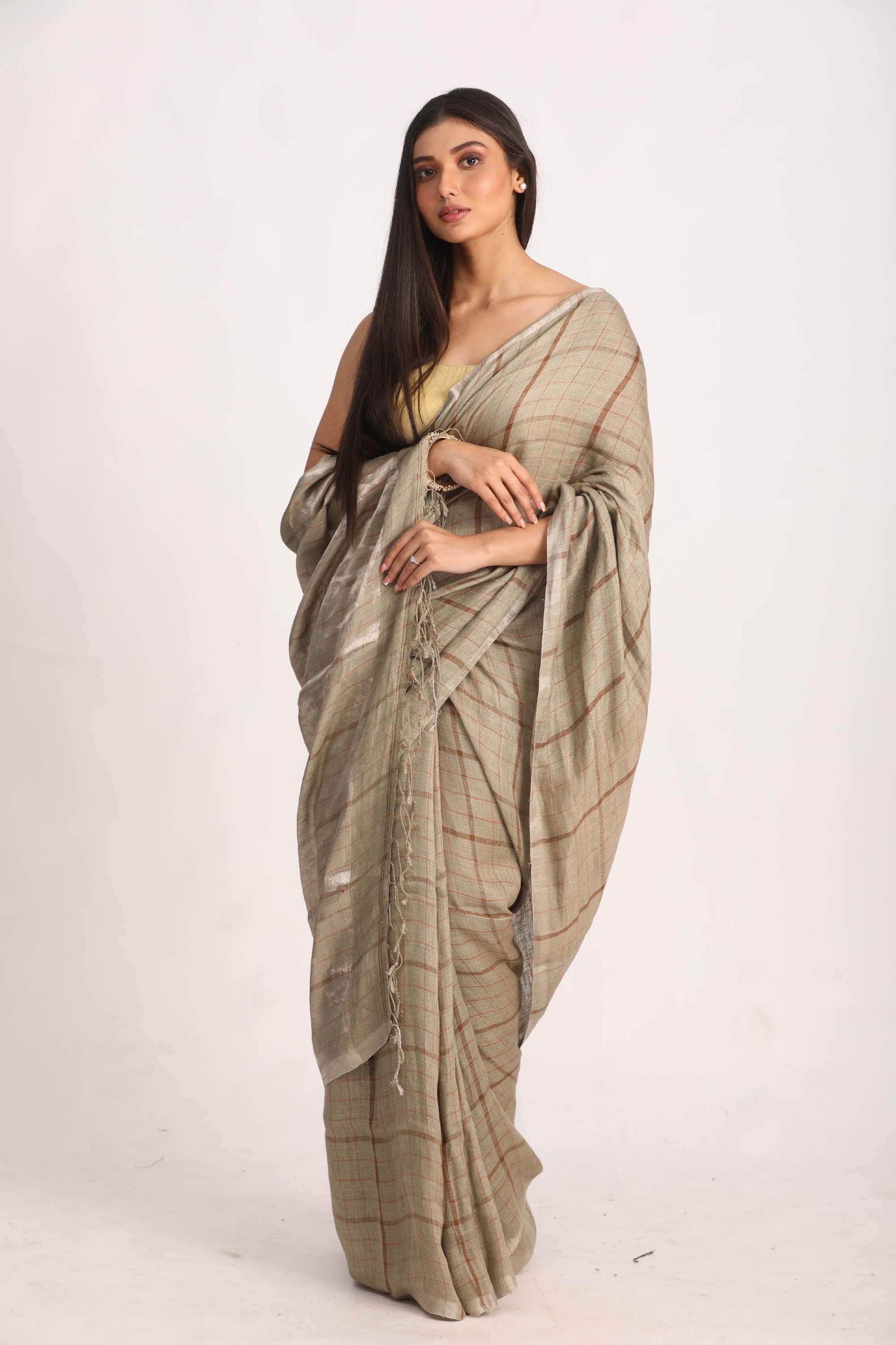Women's Beige Silver Traditional Handloom Check Linen Saree