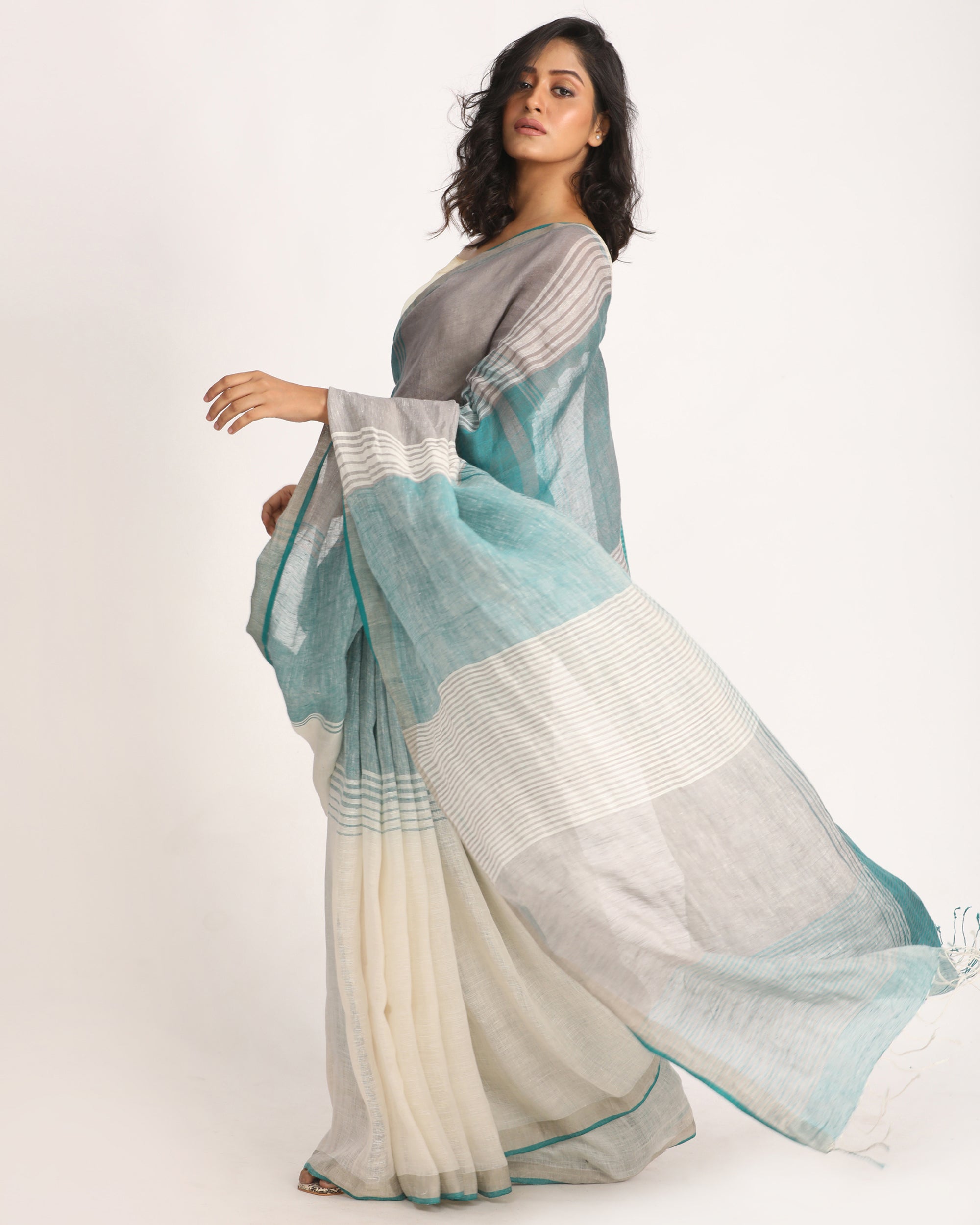 Women's Multicolour Traditional Handloom Check Linen Saree