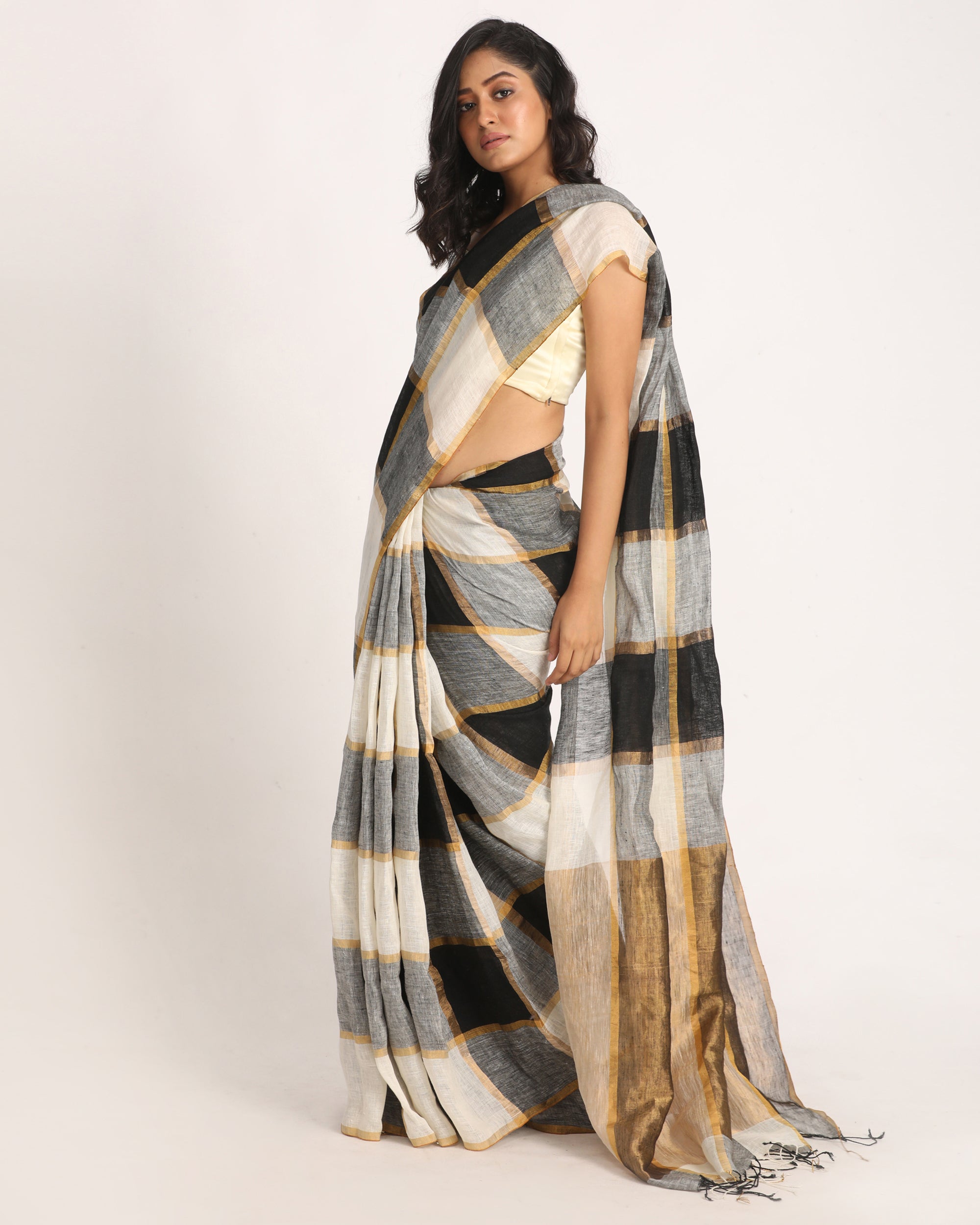 Women's White Black Traditional Check Linen Handloom Saree
