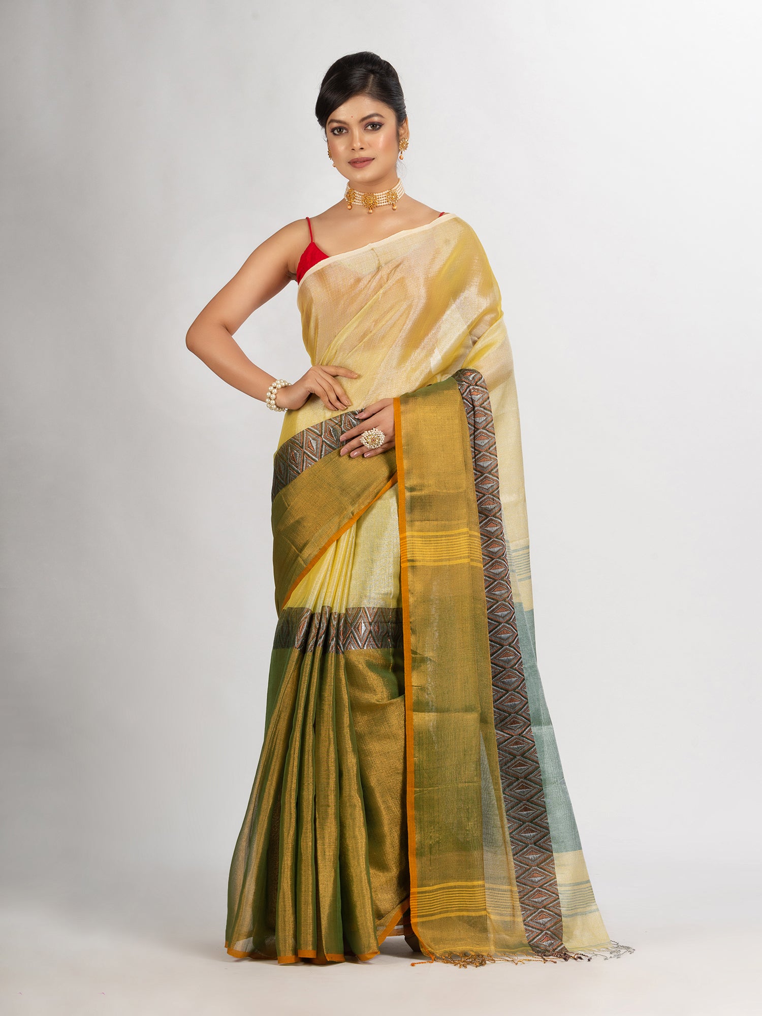 Women's Green And Off White Zari Cotton TissueMadhumani Jacquard handloom Saree