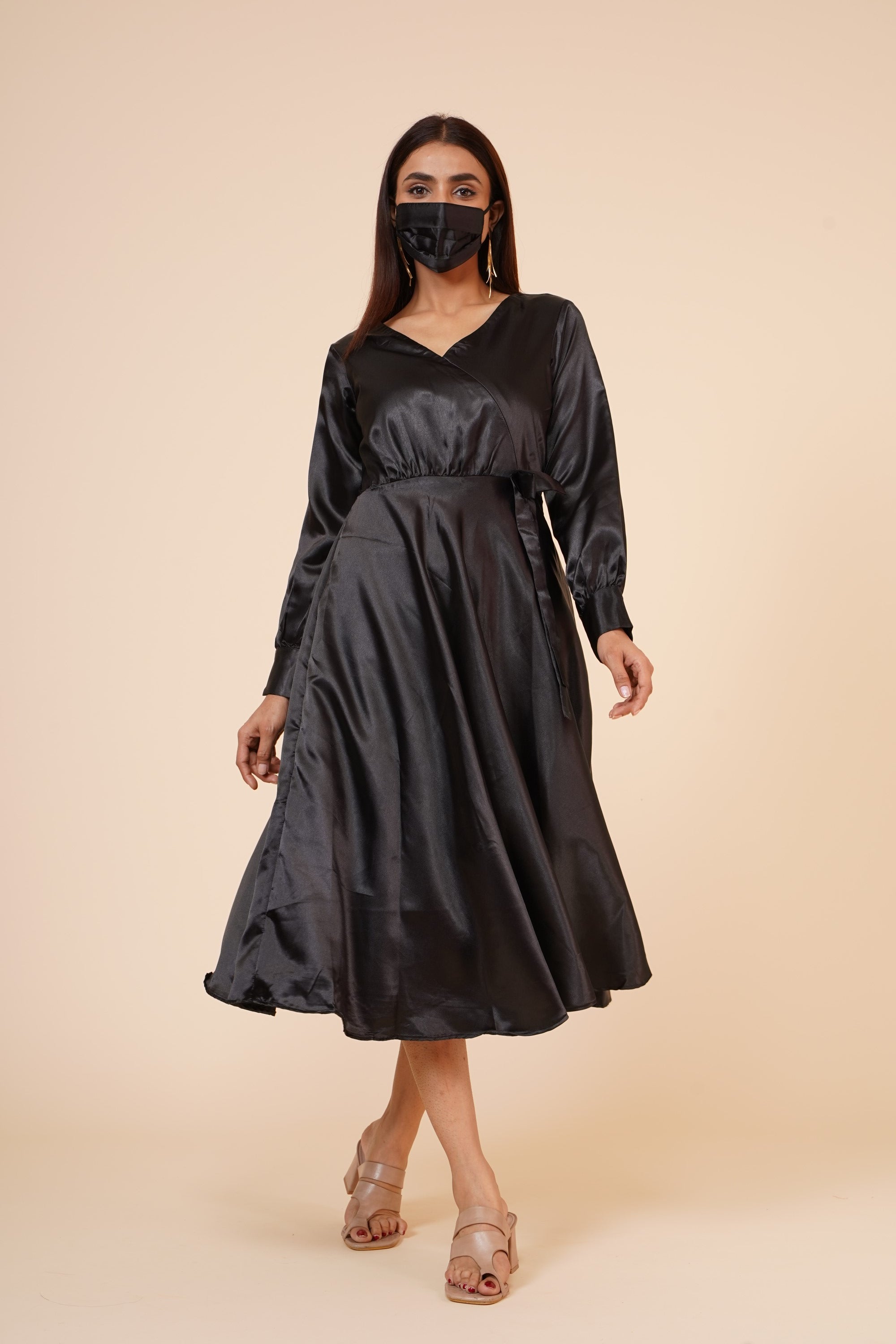 Women's Empire Line With Cuff Satin Wrap Dress Black