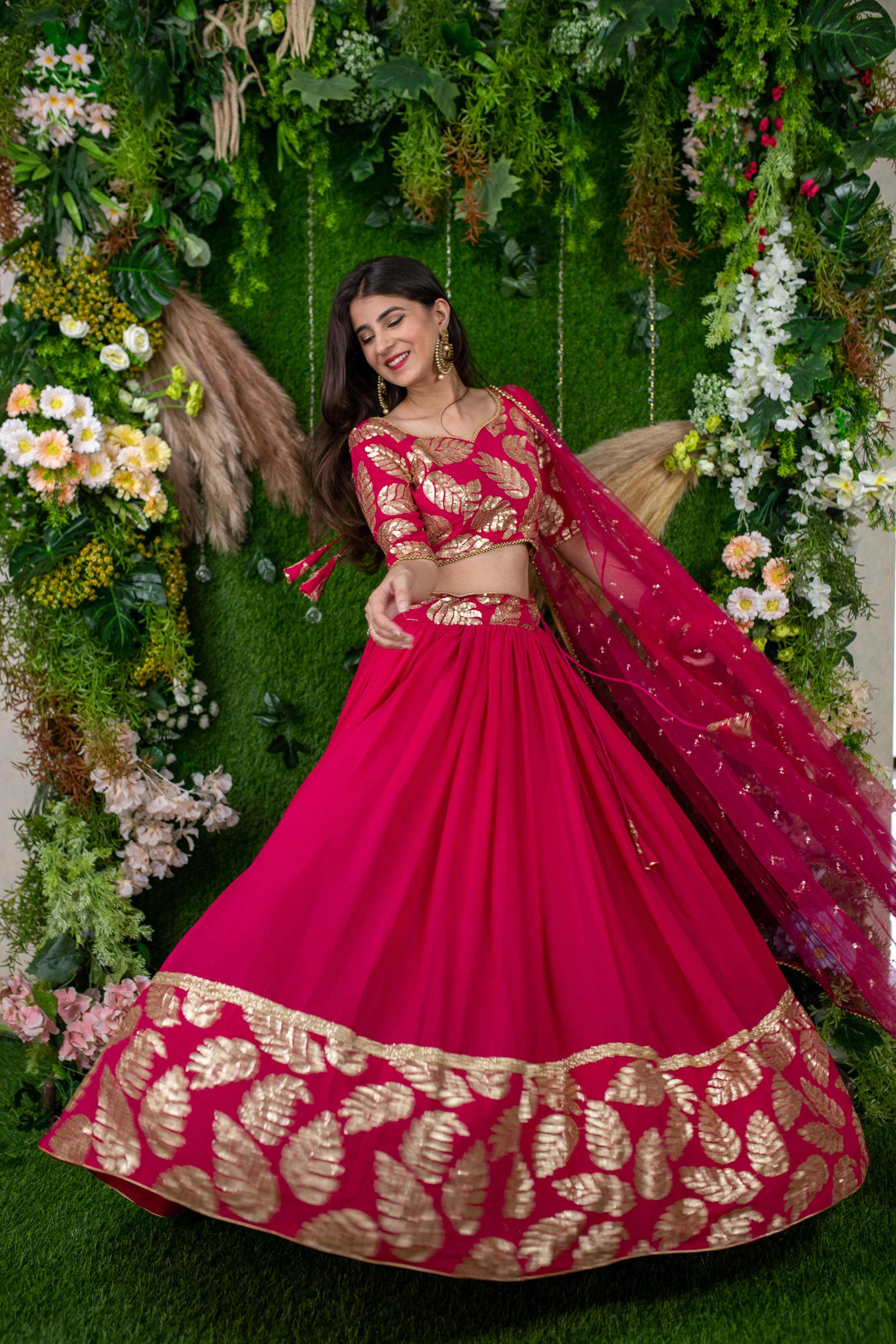 Women's Rani Pink Leaf Daman Lehenga