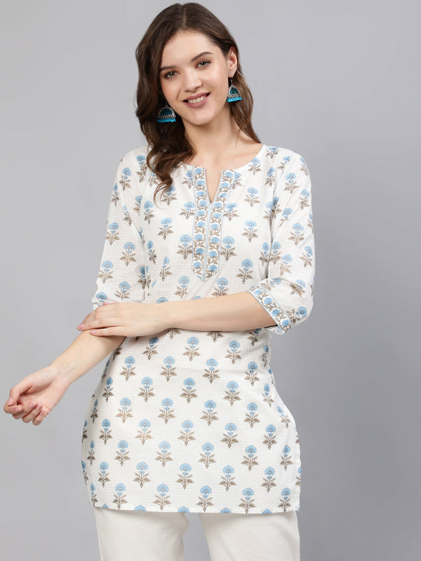 Women's Off White Straight Tunic With Three Quarter Sleeves