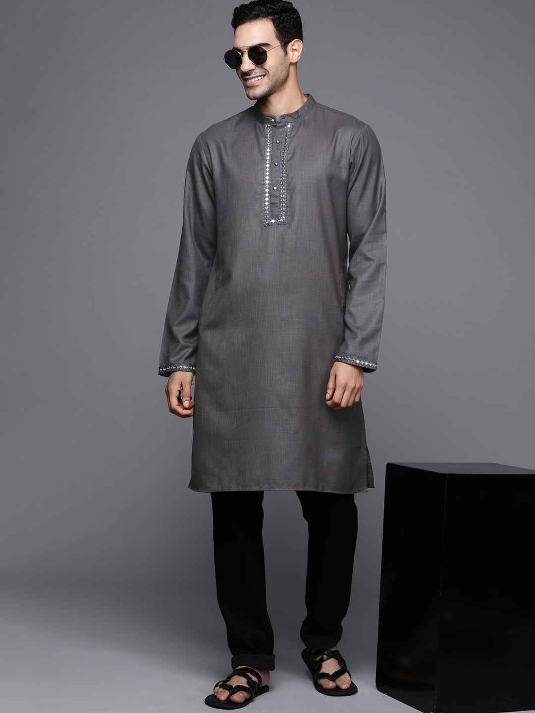 Color_Grey