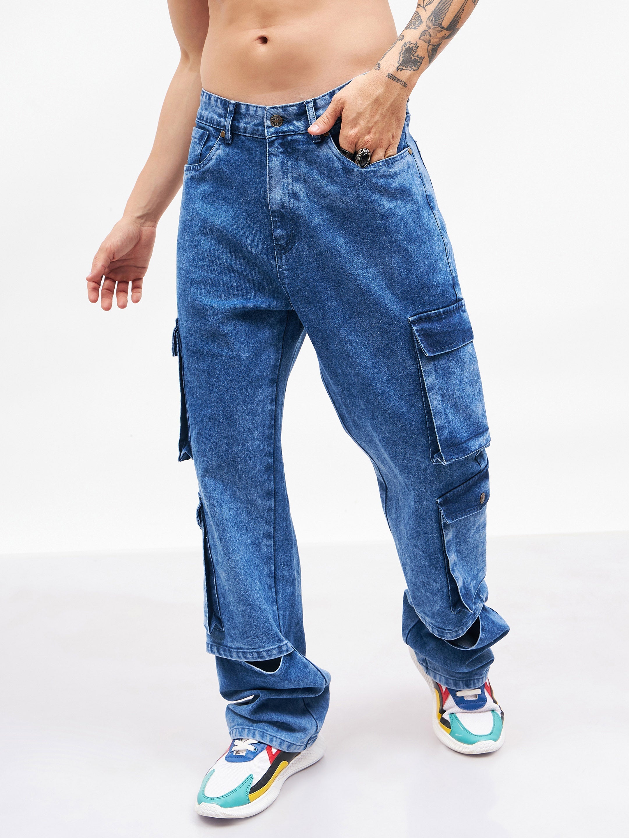 Men's Blue Washed Utility Pocket Relax Fit Jeans