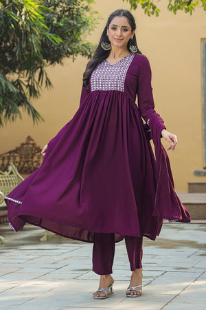 Color_Burgundy