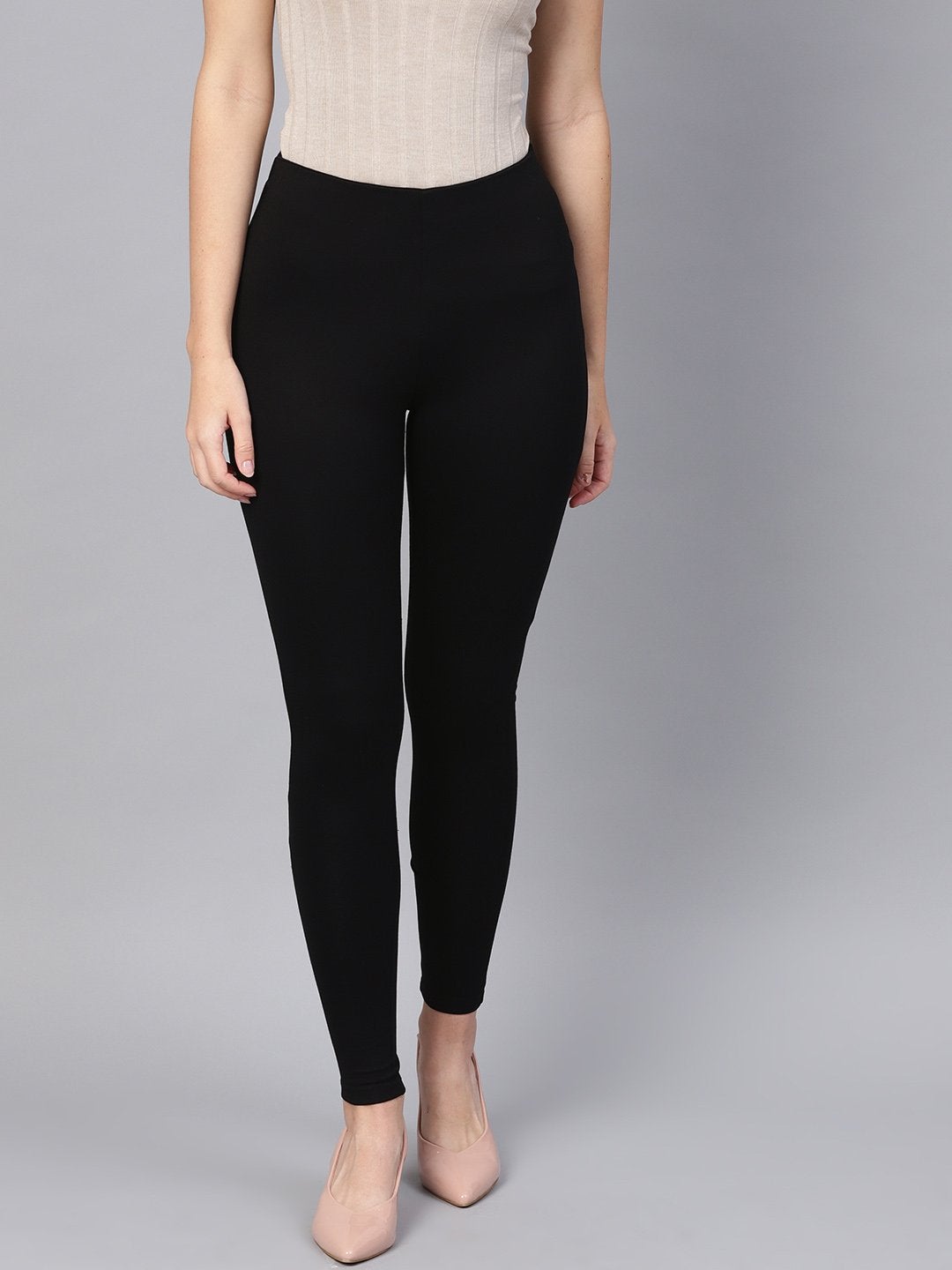Women's Black Knitted Slim Jeggings