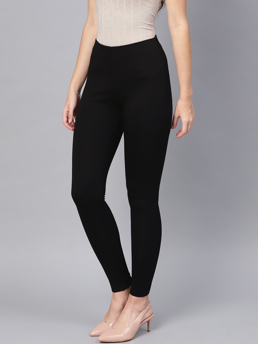Women's Black Knitted Slim Jeggings
