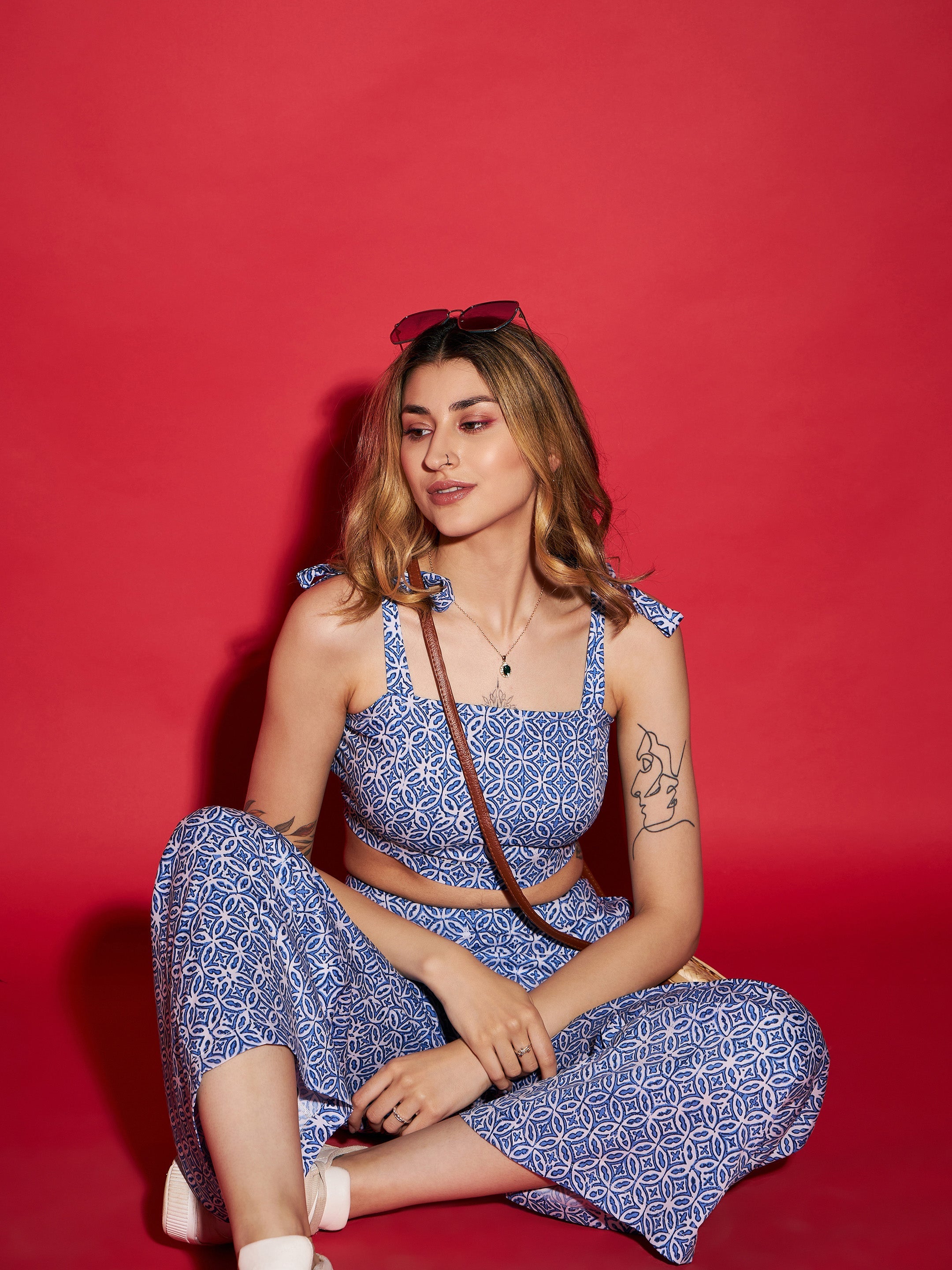 Women's Blue Mughal Print Crop Top With Straight Pants