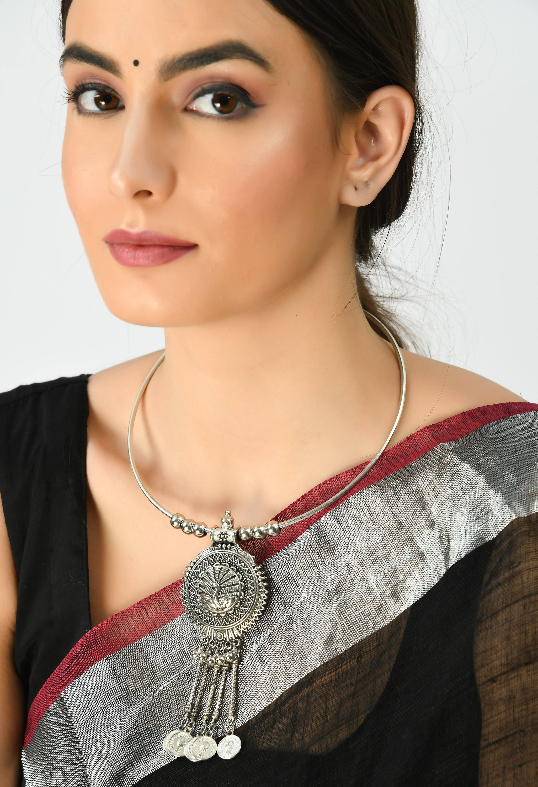 Kamal Johar Silver-Plated hasil style nec