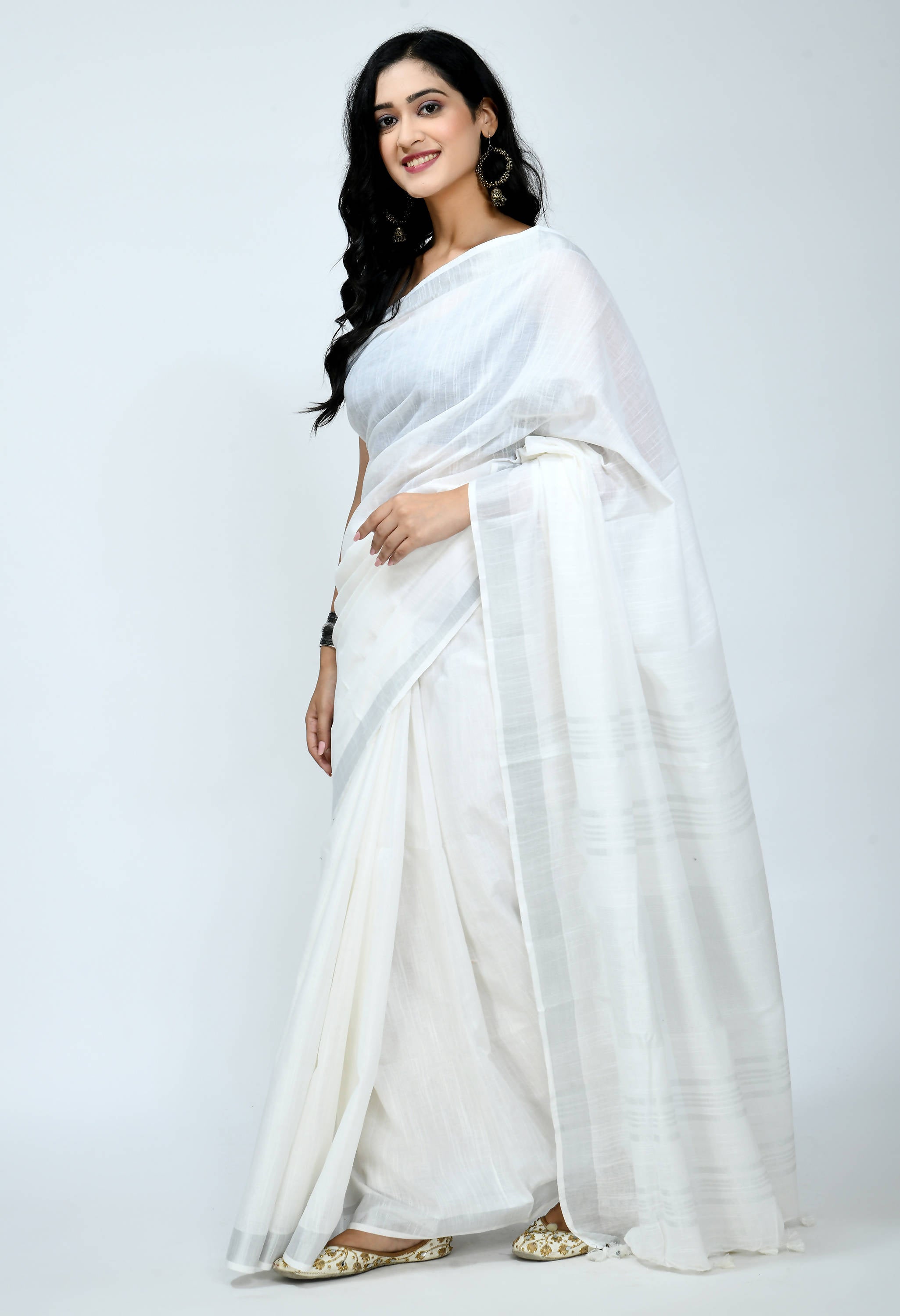 Women's Bhagalpuri Handloom Cotton White Color Saree Mfsaree_027